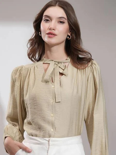 CASUAL TOPS